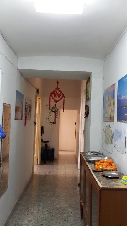 Youthhome B&B Napoli Værelse billede